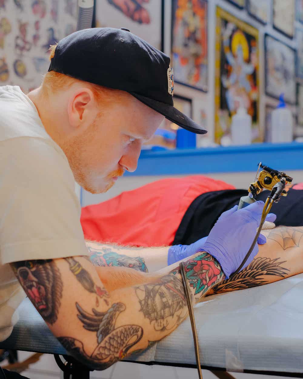 Alex Sublett tattooing